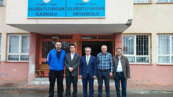 İlçe Milli Eğitim Müdürümüz Ahmet ALİREİSOĞLU Ulubatlı Hasan İlkokulu-Ortaokulu ve Halil Türkkan Kız Anadolu İmam Hatip Lisesini ziyaret etti.