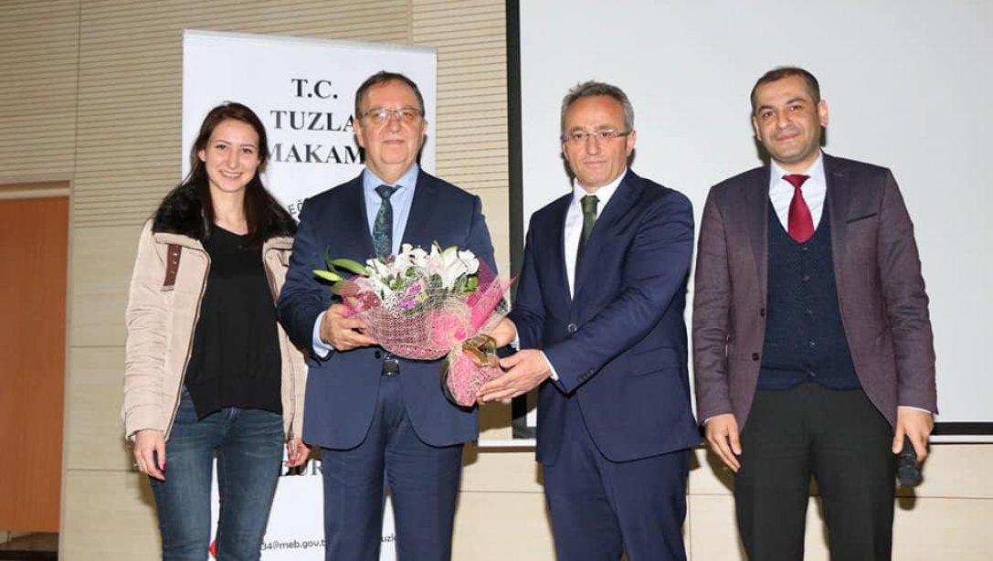 2023 Eğitim Vizyonu ve Eğitimde Dönüşüm konulu konferansı için Sn. Prof. Dr. Servet Özdemir hocamıza teşekkür ederiz.  