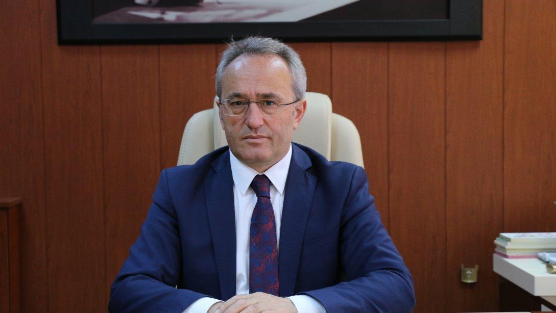 İlçe Milli Eğitim Müdürümüz Dr. Ahmet ALİREİSOĞLU'nun 29 Ekim Cumhuriyet Bayramı Mesajı