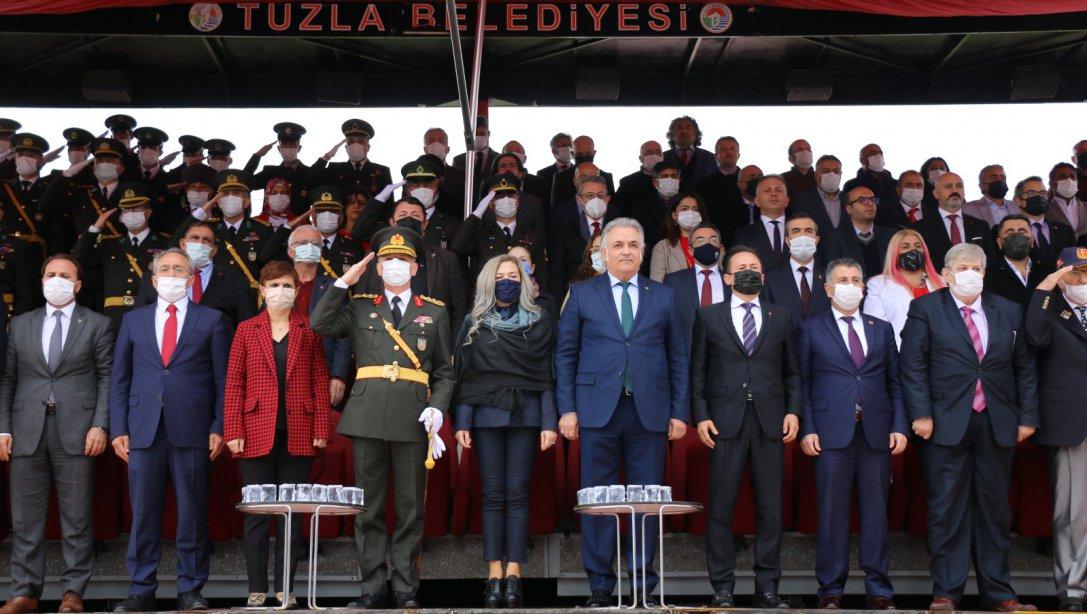29 Ekim Cumhuriyet Bayramı Atatürk Anıtı'na Çelenk Sunma Törenimiz