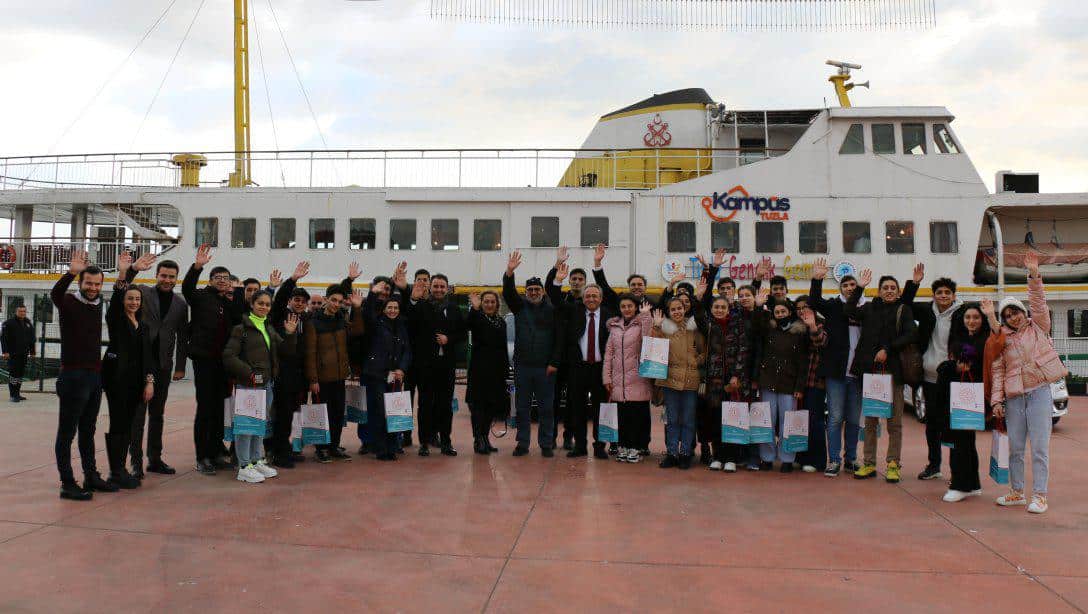 Milli Eğitim Bakanımız Sayın Mahmut Özer'in Misafirleri Tuzla'da