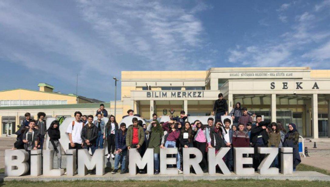 Mehmet Tekinalp Anadolu Lisesi Bilim Merkezi´nde